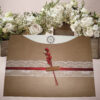 Convites com renda e canela em papel kraft, com flor sempre viva, convites de casamento